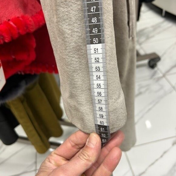 Super ultra suede with FOX Collar, size small was 2k now only 595 - Picture 9 of 9